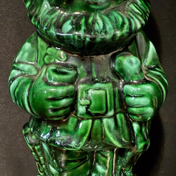 Leprechaun Decanter - Picture 14 of 16